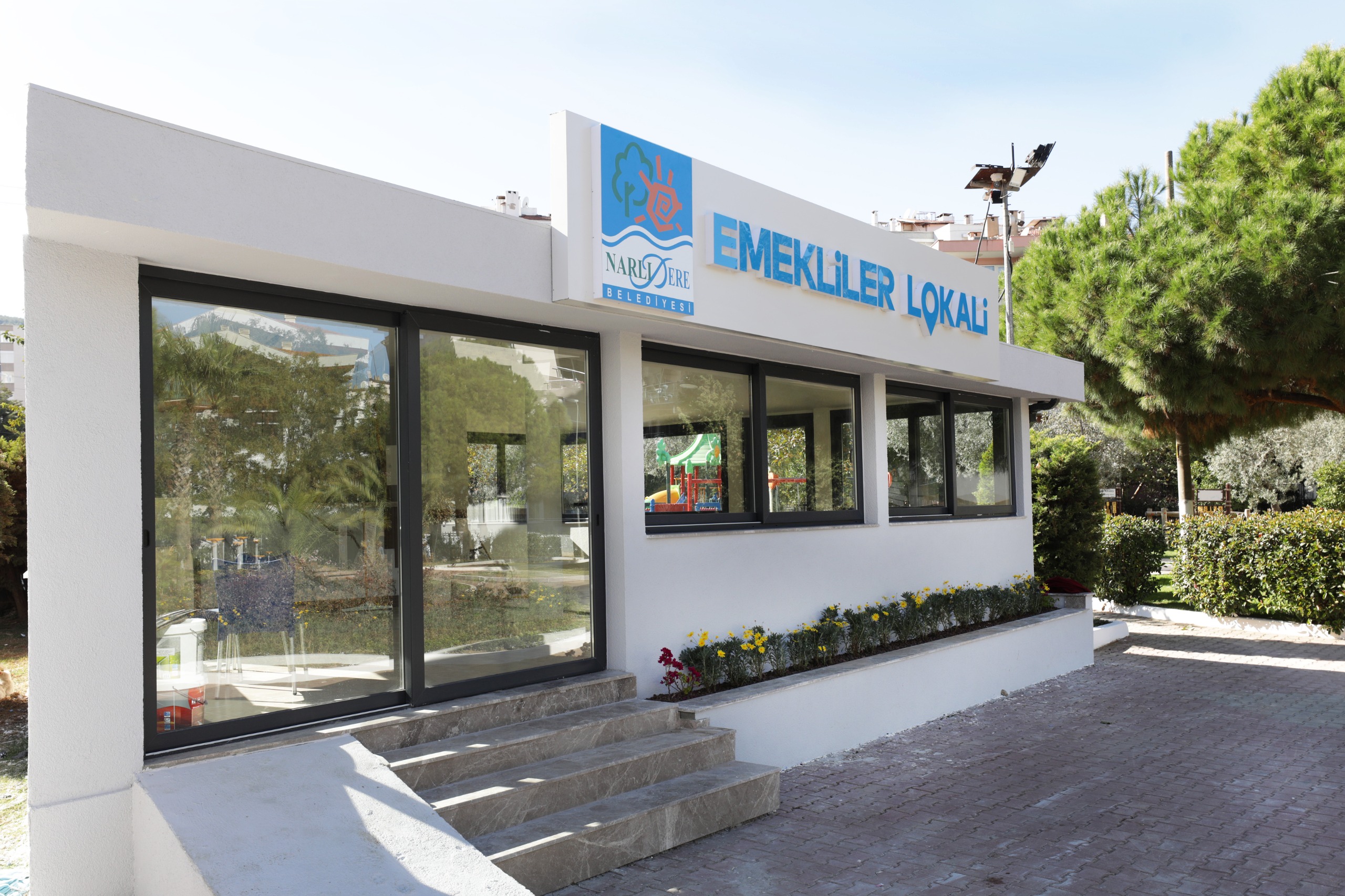Emekliler Lokali